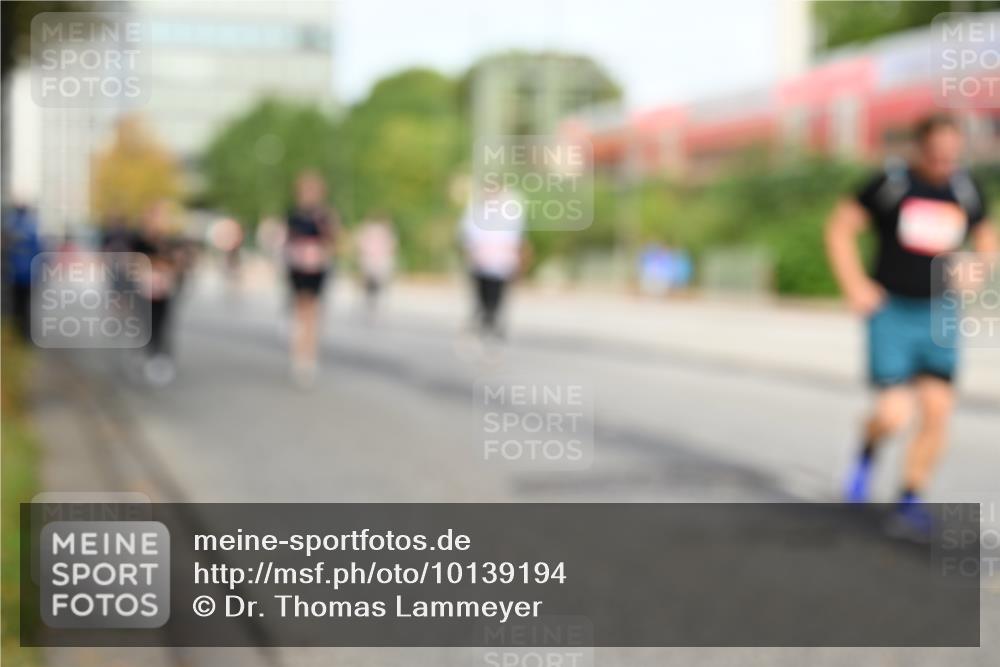06.09.2026 - CURREX Alsterlauf Dr. Thomas Lammeyer http://msf.ph/oto/10139194 06.09.2026 10:06:03 Laufen  meine-sportfotos.de