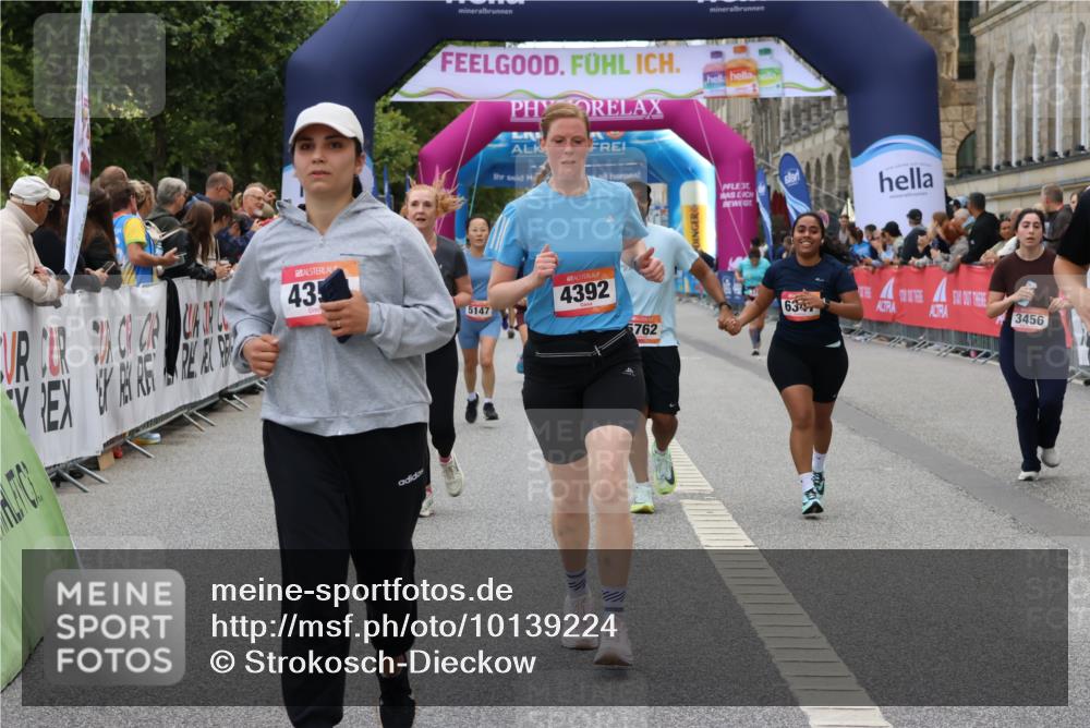 06.09.2026 - CURREX Alsterlauf Strokosch-Dieckow http://msf.ph/oto/10139224 06.09.2026 10:15:31 Ziel 2503, 2690, 3188, 3456, 3834, 4085, 4354, 4392, 5147, 5187, 5762, 5797, 6189, 6205, 6347, 6461 meine-sportfotos.de