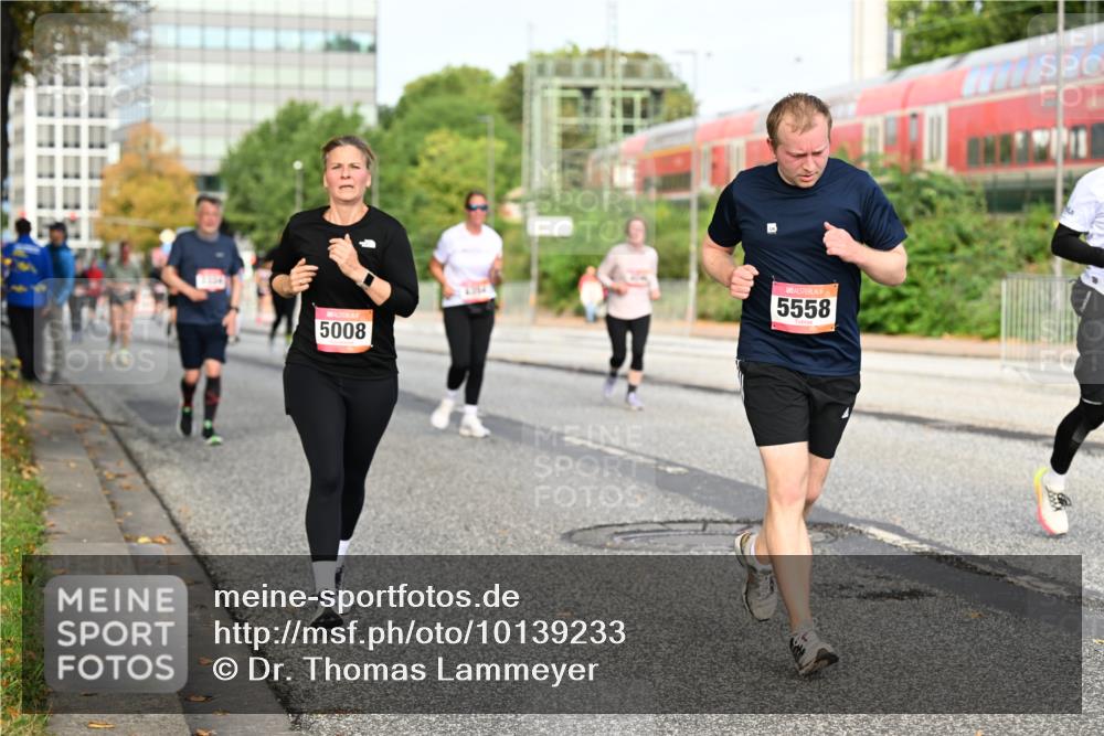 06.09.2026 - CURREX Alsterlauf Dr. Thomas Lammeyer http://msf.ph/oto/10139233 06.09.2026 10:06:08 Laufen 5008, 4364, 5558 meine-sportfotos.de