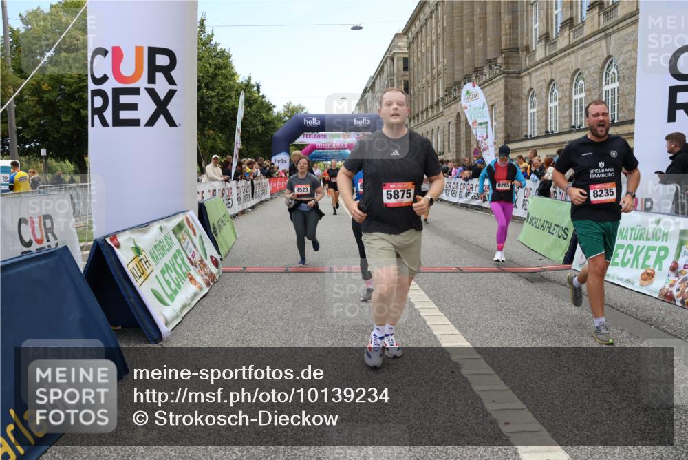 06.09.2026 - CURREX Alsterlauf Strokosch-Dieckow http://msf.ph/oto/10139234 06.09.2026 10:17:01 Ziel 2048, 3002, 3973, 4439, 4440, 4477, 4523, 4557, 4592, 4750, 4756, 5082, 5875, 6025, 8083, 8235, 8295 meine-sportfotos.de