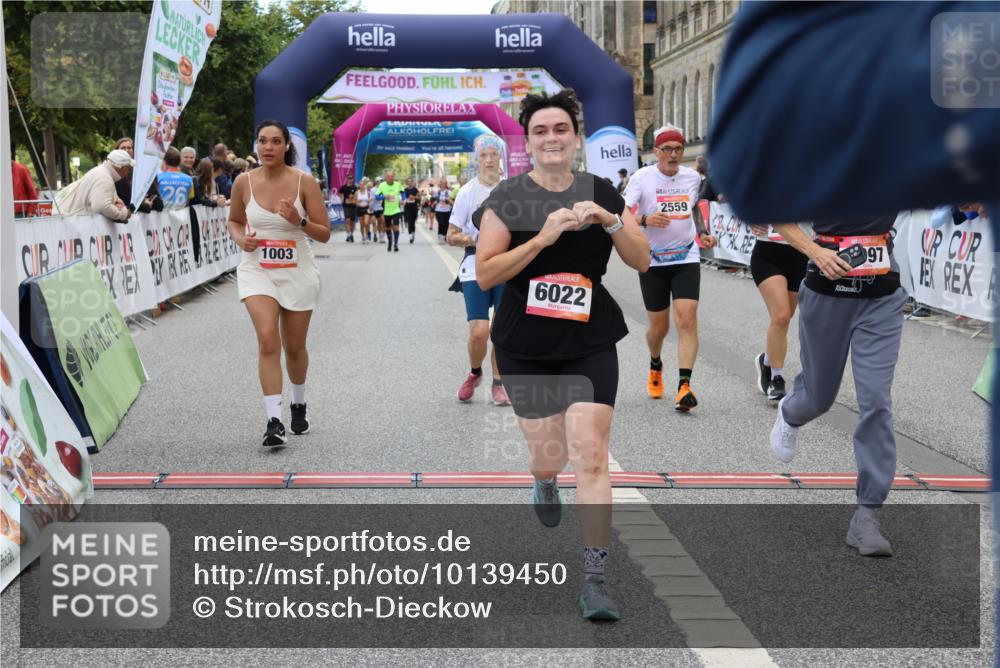 06.09.2026 - CURREX Alsterlauf Strokosch-Dieckow http://msf.ph/oto/10139450 06.09.2026 10:15:48 Ziel 1003, 2408, 2558, 2559, 3741, 3870, 4547, 4600, 4926, 5221, 6022, 6097 meine-sportfotos.de