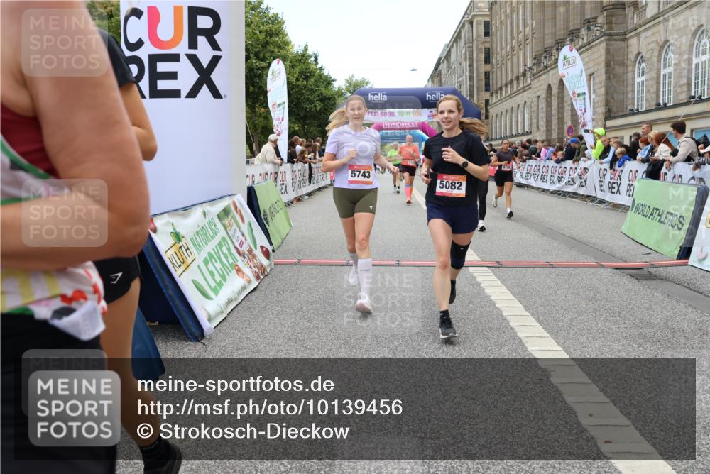 06.09.2026 - CURREX Alsterlauf Strokosch-Dieckow http://msf.ph/oto/10139456 06.09.2026 10:17:07 Ziel 1092, 2048, 2129, 3002, 3199, 3459, 3496, 3973, 4523, 4557, 5082, 5223, 6025, 8083, 8295 meine-sportfotos.de
