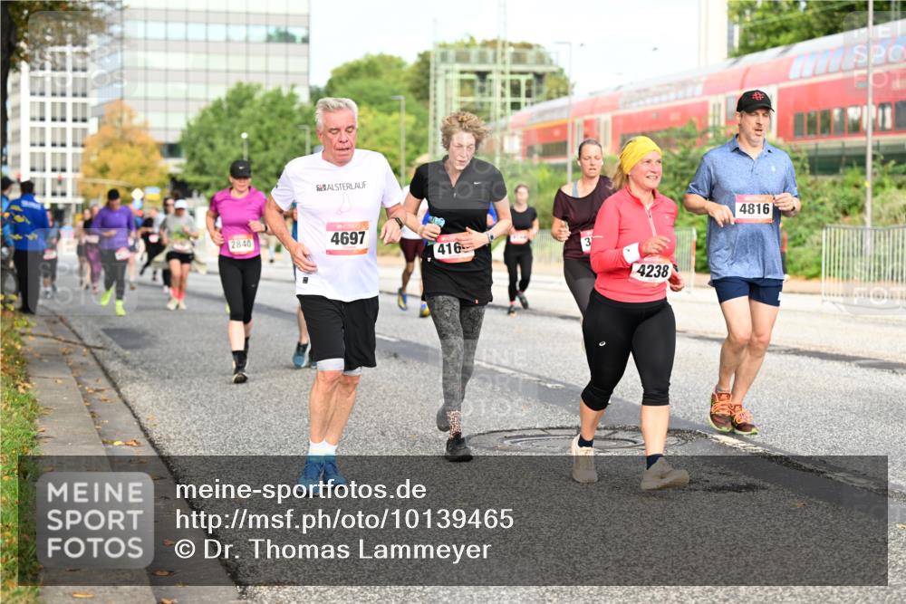 06.09.2026 - CURREX Alsterlauf Dr. Thomas Lammeyer http://msf.ph/oto/10139465 06.09.2026 10:06:30 Laufen 2840, 4697, 416, 3, 4238, 4816 meine-sportfotos.de