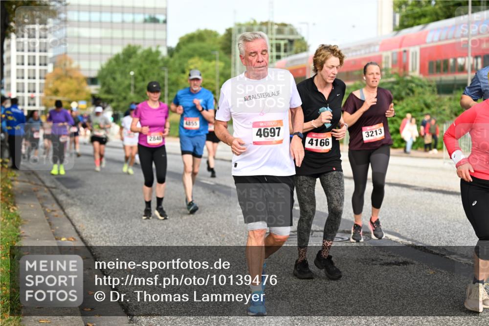 06.09.2026 - CURREX Alsterlauf Dr. Thomas Lammeyer http://msf.ph/oto/10139476 06.09.2026 10:06:31 Laufen 2841, 4355, 4697, 4166, 3213 meine-sportfotos.de