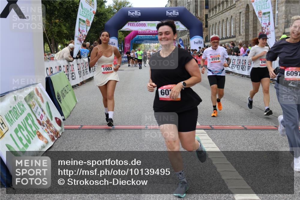 06.09.2026 - CURREX Alsterlauf Strokosch-Dieckow http://msf.ph/oto/10139495 06.09.2026 10:15:48 Ziel 1003, 2408, 2558, 2559, 3741, 3870, 4547, 4600, 4926, 5221, 6022, 6097 meine-sportfotos.de