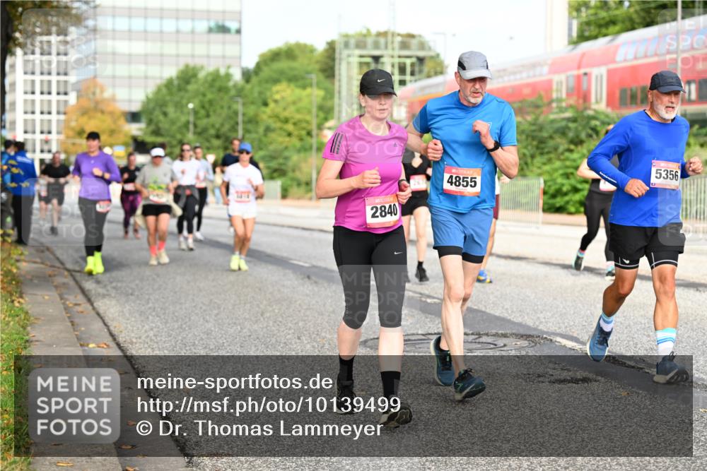 06.09.2026 - CURREX Alsterlauf Dr. Thomas Lammeyer http://msf.ph/oto/10139499 06.09.2026 10:06:33 Laufen 2840, 4855, 5356 meine-sportfotos.de