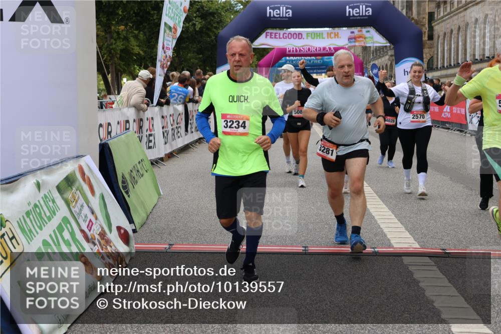 06.09.2026 - CURREX Alsterlauf Strokosch-Dieckow http://msf.ph/oto/10139557 06.09.2026 10:16:00 Ziel 2570, 2571, 2689, 3234, 3281, 3311, 4028, 4154, 4156, 4264, 4319, 4320, 4733, 5065, 5081, 5476, 5618, 8218 meine-sportfotos.de