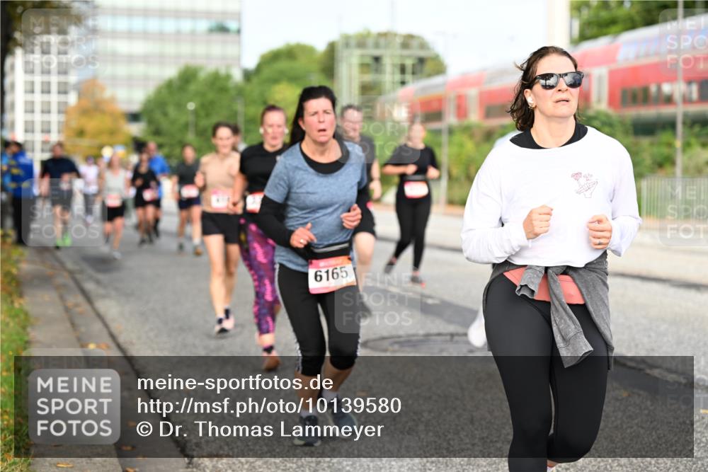 06.09.2026 - CURREX Alsterlauf Dr. Thomas Lammeyer http://msf.ph/oto/10139580 06.09.2026 10:06:41 Laufen 6165 meine-sportfotos.de