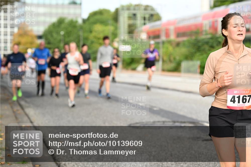 06.09.2026 - CURREX Alsterlauf Dr. Thomas Lammeyer http://msf.ph/oto/10139609 06.09.2026 10:06:44 Laufen 4167 meine-sportfotos.de