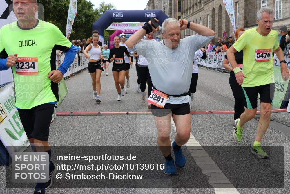 06.09.2026 - CURREX Alsterlauf Strokosch-Dieckow http://msf.ph/oto/10139616 06.09.2026 10:16:01 Ziel 2570, 2571, 2689, 3234, 3281, 3311, 4028, 4154, 4156, 4264, 4319, 4320, 4733, 5065, 5081, 5476, 5618, 8218 meine-sportfotos.de