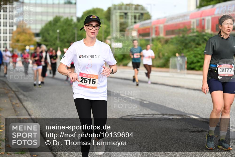 06.09.2026 - CURREX Alsterlauf Dr. Thomas Lammeyer http://msf.ph/oto/10139694 06.09.2026 10:06:52 Laufen 3077, 2616 meine-sportfotos.de