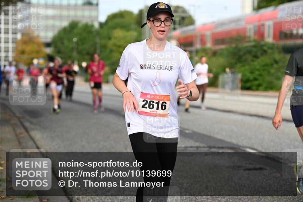 06.09.2026 - CURREX Alsterlauf Dr. Thomas Lammeyer http://msf.ph/oto/10139699 06.09.2026 10:06:53 Laufen 2616 meine-sportfotos.de