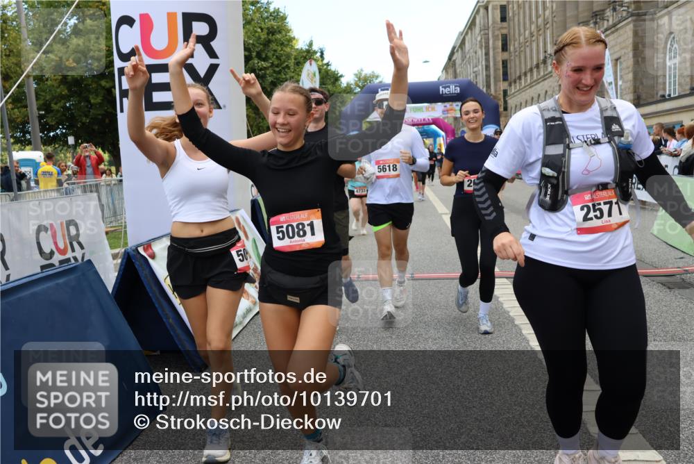 06.09.2026 - CURREX Alsterlauf Strokosch-Dieckow http://msf.ph/oto/10139701 06.09.2026 10:16:04 Ziel 2098, 2570, 2571, 2689, 2810, 3234, 3281, 3311, 4028, 4043, 4056, 4069, 4154, 4156, 4264, 4319, 4320, 4733, 5065, 5081, 5476, 5618, 5825, 8218 meine-sportfotos.de