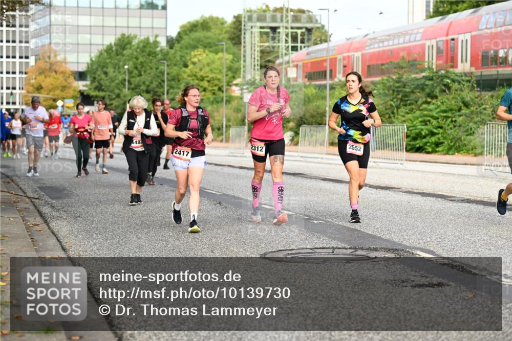 06.09.2026 - CURREX Alsterlauf Dr. Thomas Lammeyer http://msf.ph/oto/10139730 06.09.2026 10:06:56 Laufen 3360, 6483, 2417, 2312, 2552 meine-sportfotos.de