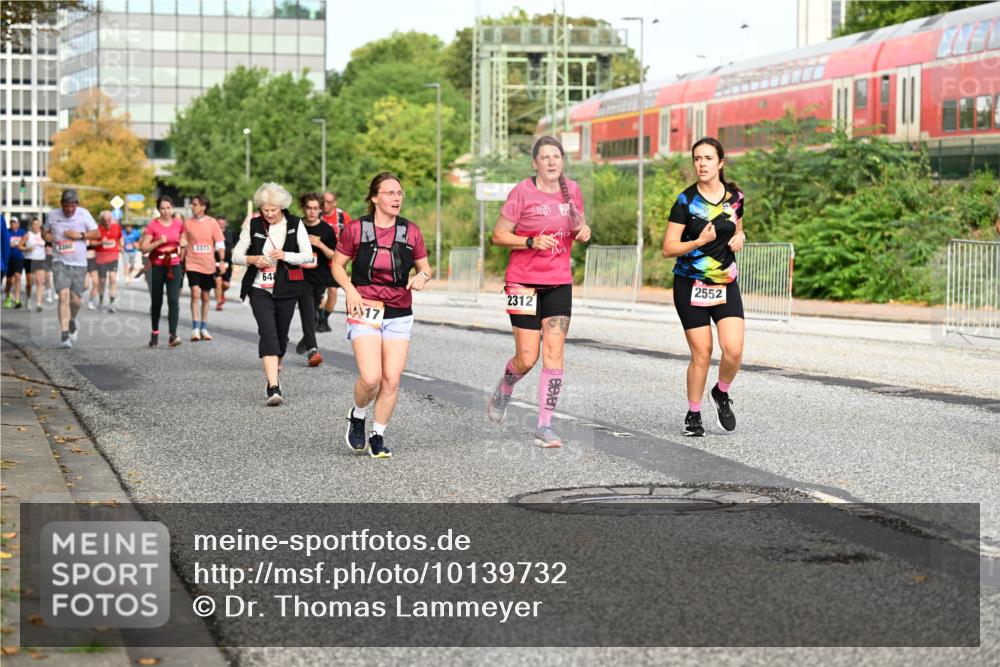 06.09.2026 - CURREX Alsterlauf Dr. Thomas Lammeyer http://msf.ph/oto/10139732 06.09.2026 10:06:56 Laufen 17, 2312, 2552 meine-sportfotos.de