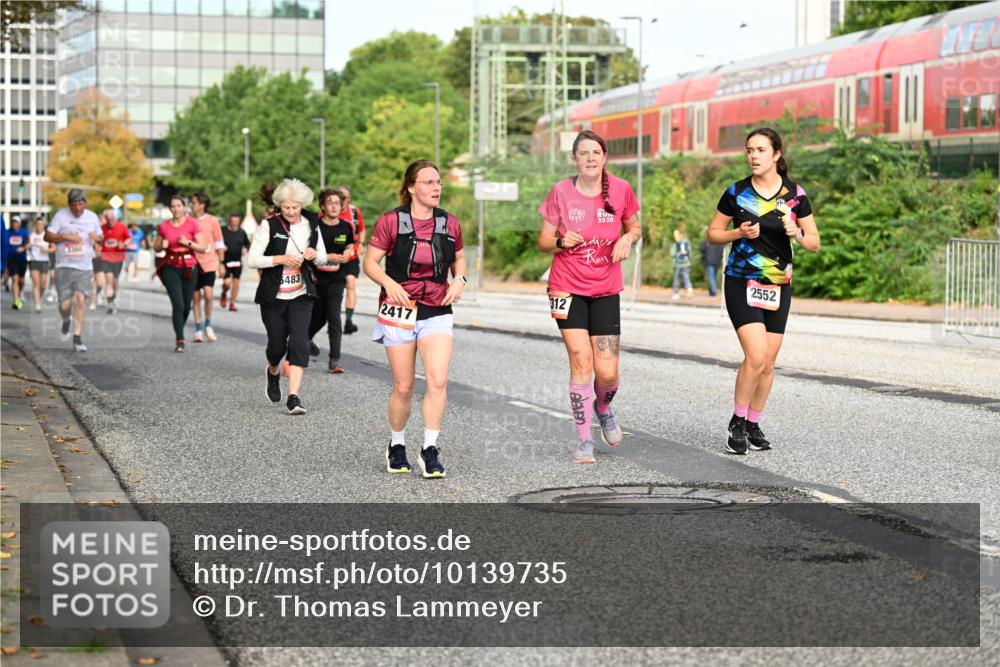 06.09.2026 - CURREX Alsterlauf Dr. Thomas Lammeyer http://msf.ph/oto/10139735 06.09.2026 10:06:56 Laufen 3360, 5483, 2417, 312, 2020, 2552 meine-sportfotos.de