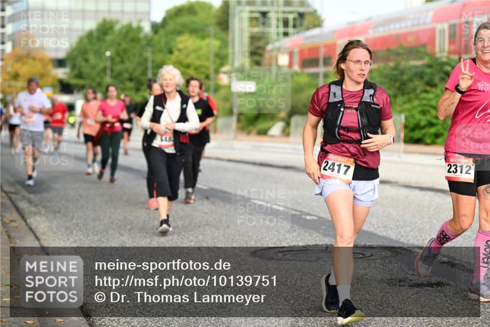 06.09.2026 - CURREX Alsterlauf Dr. Thomas Lammeyer http://msf.ph/oto/10139751 06.09.2026 10:06:58 Laufen 148, 0975, 2417, 2312 meine-sportfotos.de