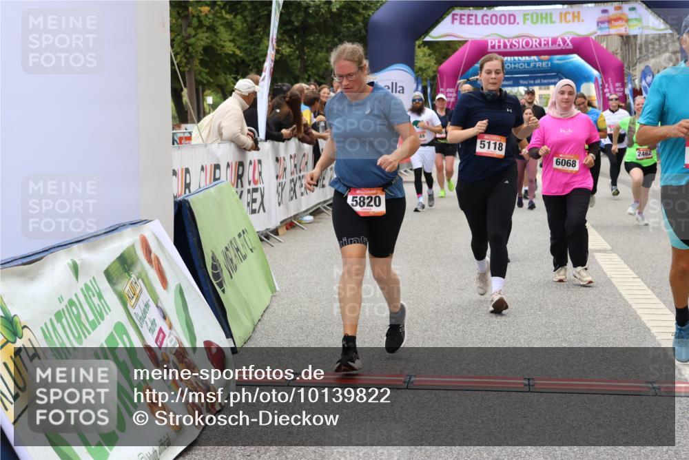 06.09.2026 - CURREX Alsterlauf Strokosch-Dieckow http://msf.ph/oto/10139822 06.09.2026 10:17:27 Ziel 2368, 2462, 2546, 2547, 2597, 2598, 2922, 2985, 3117, 3444, 5118, 5635, 5820, 6068, 6081, 6143 meine-sportfotos.de