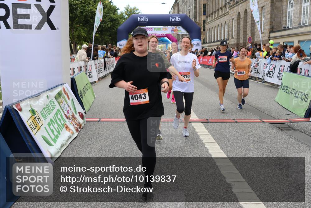 06.09.2026 - CURREX Alsterlauf Strokosch-Dieckow http://msf.ph/oto/10139837 06.09.2026 10:16:09 Ziel 2019, 2098, 2689, 2810, 3311, 3539, 4028, 4043, 4056, 4069, 4264, 4733, 5065, 5081, 5425, 5618, 5825, 5945, 8218 meine-sportfotos.de