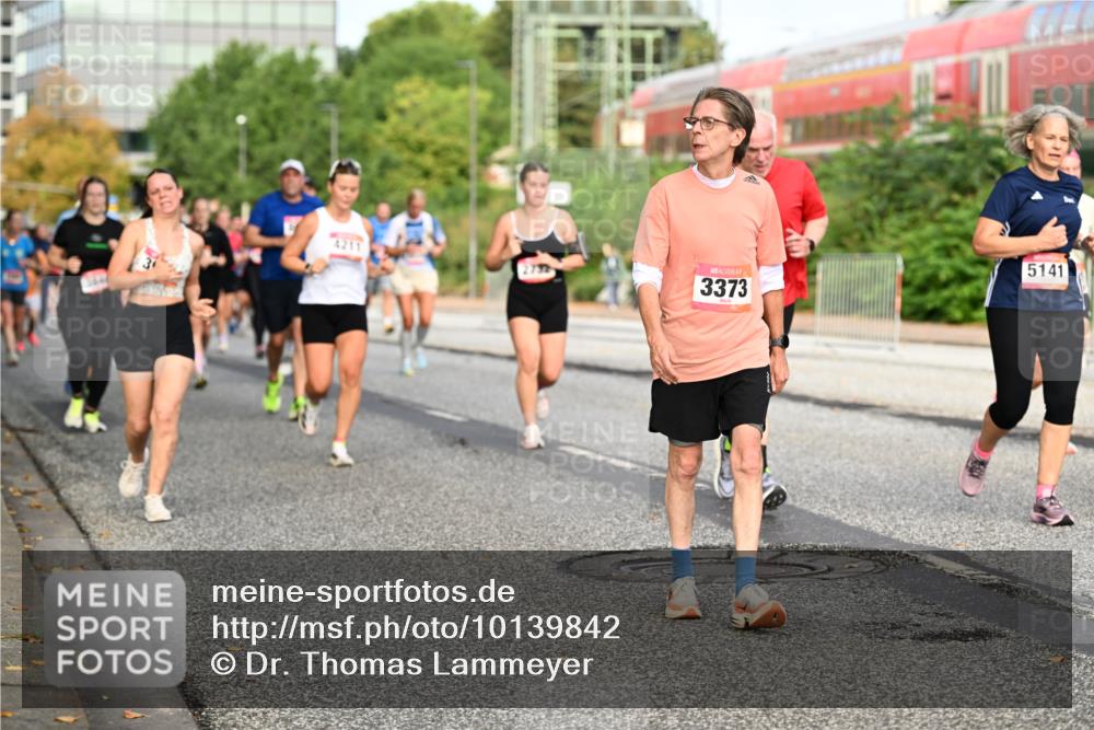 06.09.2026 - CURREX Alsterlauf Dr. Thomas Lammeyer http://msf.ph/oto/10139842 06.09.2026 10:07:08 Laufen 20, 4211, 3373, 5141 meine-sportfotos.de