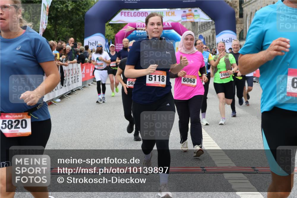 06.09.2026 - CURREX Alsterlauf Strokosch-Dieckow http://msf.ph/oto/10139897 06.09.2026 10:17:28 Ziel 2368, 2462, 2546, 2547, 2597, 2598, 2922, 2985, 3117, 3444, 3709, 5118, 5560, 5635, 5820, 5849, 6068, 6081, 6143, 6342, 6363 meine-sportfotos.de