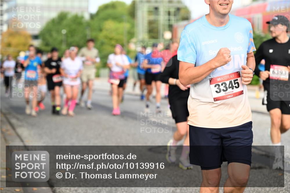 06.09.2026 - CURREX Alsterlauf Dr. Thomas Lammeyer http://msf.ph/oto/10139916 06.09.2026 10:07:15 Laufen 3345, 0, 6393 meine-sportfotos.de