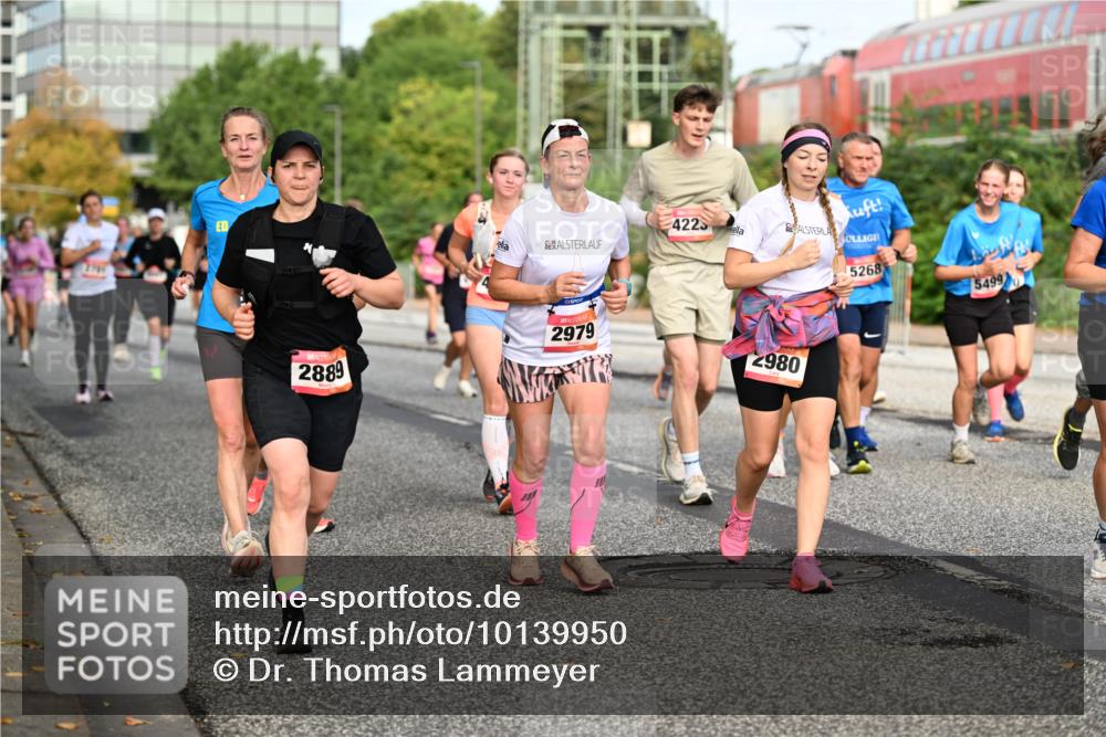 06.09.2026 - CURREX Alsterlauf Dr. Thomas Lammeyer http://msf.ph/oto/10139950 06.09.2026 10:07:18 Laufen 2889, 4225, 2979, 2980, 5268, 5499 meine-sportfotos.de