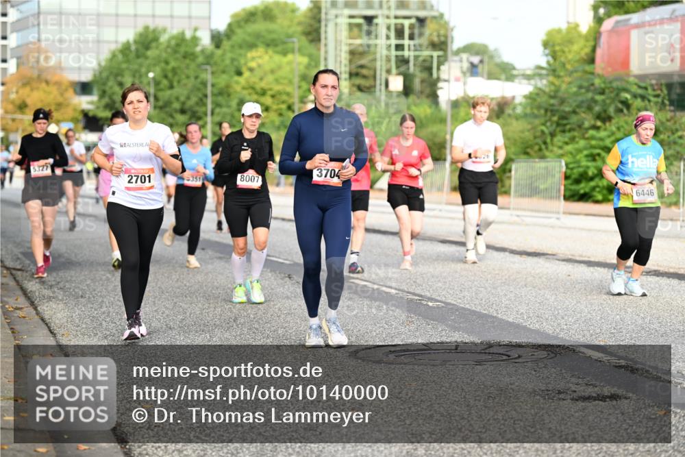 06.09.2026 - CURREX Alsterlauf Dr. Thomas Lammeyer http://msf.ph/oto/10140000 06.09.2026 10:07:23 Laufen 5327, 2701, 5351, 8007, 3704, 6446 meine-sportfotos.de