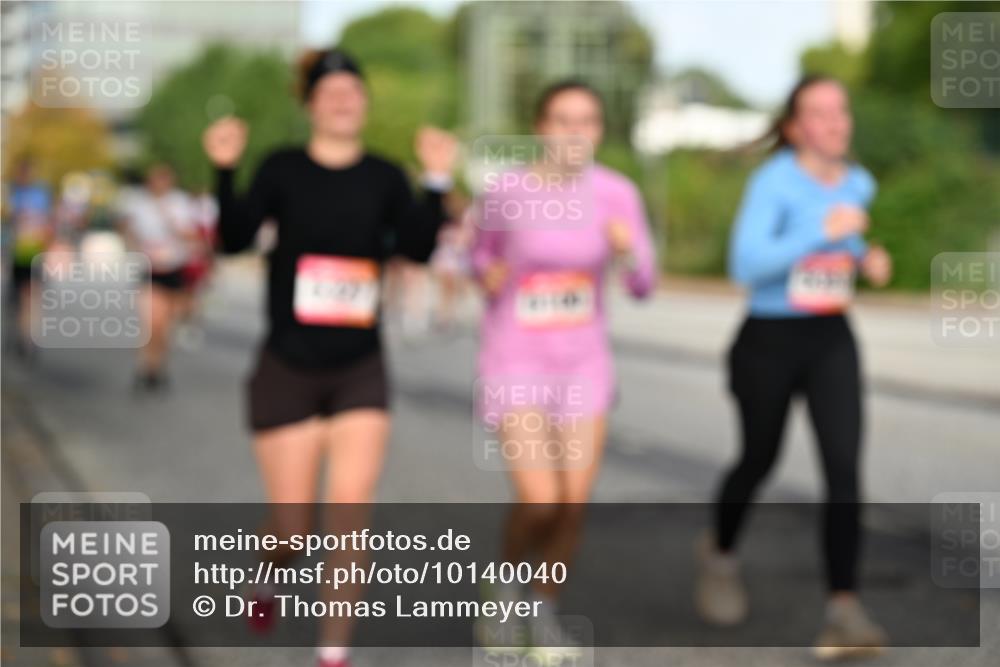 06.09.2026 - CURREX Alsterlauf Dr. Thomas Lammeyer http://msf.ph/oto/10140040 06.09.2026 10:07:28 Laufen  meine-sportfotos.de