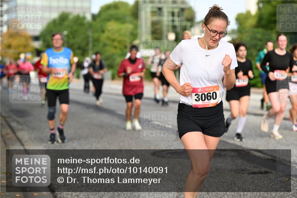 06.09.2026 - CURREX Alsterlauf Dr. Thomas Lammeyer http://msf.ph/oto/10140091 06.09.2026 10:07:33 Laufen 3060 meine-sportfotos.de