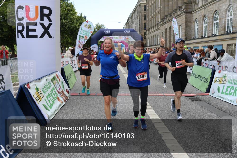 06.09.2026 - CURREX Alsterlauf Strokosch-Dieckow http://msf.ph/oto/10140103 06.09.2026 10:16:17 Ziel 2019, 2614, 2881, 2884, 3189, 3539, 3867, 4396, 4455, 5425, 5559, 5564, 5787, 5945 meine-sportfotos.de