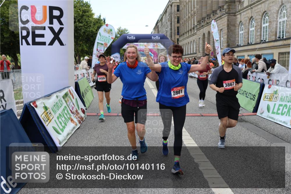 06.09.2026 - CURREX Alsterlauf Strokosch-Dieckow http://msf.ph/oto/10140116 06.09.2026 10:16:17 Ziel 2019, 2614, 2881, 2884, 3189, 3539, 3867, 4396, 4455, 5425, 5559, 5564, 5787, 5945 meine-sportfotos.de