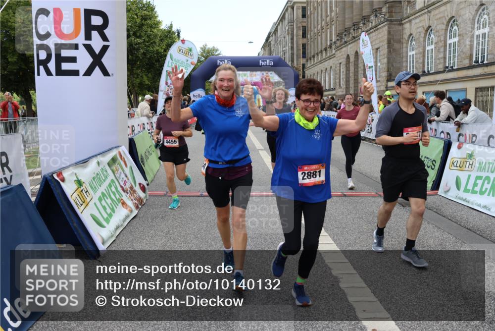 06.09.2026 - CURREX Alsterlauf Strokosch-Dieckow http://msf.ph/oto/10140132 06.09.2026 10:16:17 Ziel 2019, 2614, 2881, 2884, 3189, 3539, 3867, 4396, 4455, 5425, 5559, 5564, 5787, 5945 meine-sportfotos.de