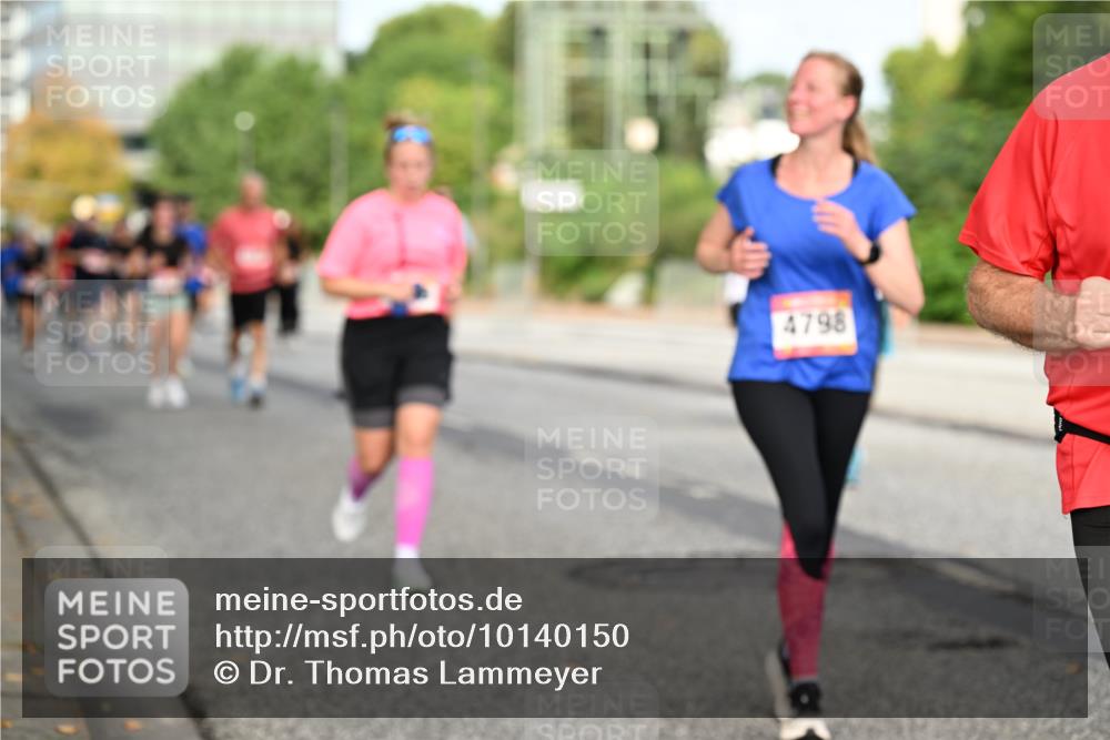 06.09.2026 - CURREX Alsterlauf Dr. Thomas Lammeyer http://msf.ph/oto/10140150 06.09.2026 10:07:41 Laufen 4798 meine-sportfotos.de