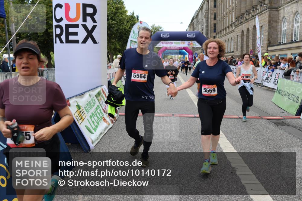 06.09.2026 - CURREX Alsterlauf Strokosch-Dieckow http://msf.ph/oto/10140172 06.09.2026 10:16:19 Ziel 2019, 2614, 2881, 2884, 2910, 3189, 3867, 4314, 4315, 4366, 4396, 4455, 5425, 5559, 5564, 5787 meine-sportfotos.de