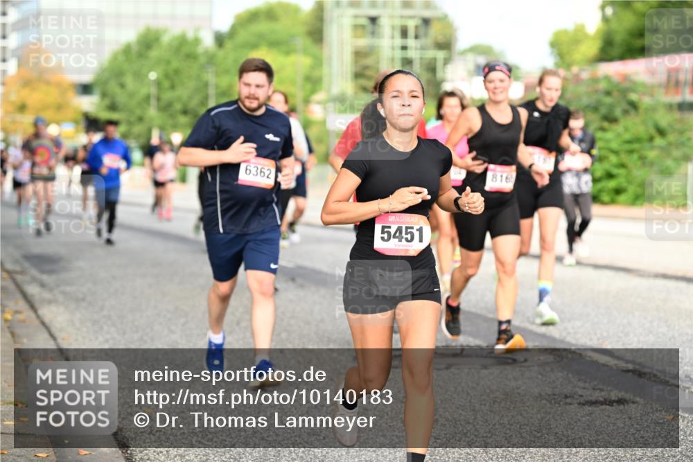 06.09.2026 - CURREX Alsterlauf Dr. Thomas Lammeyer http://msf.ph/oto/10140183 06.09.2026 10:07:51 Laufen 6362, 5451, 816 meine-sportfotos.de