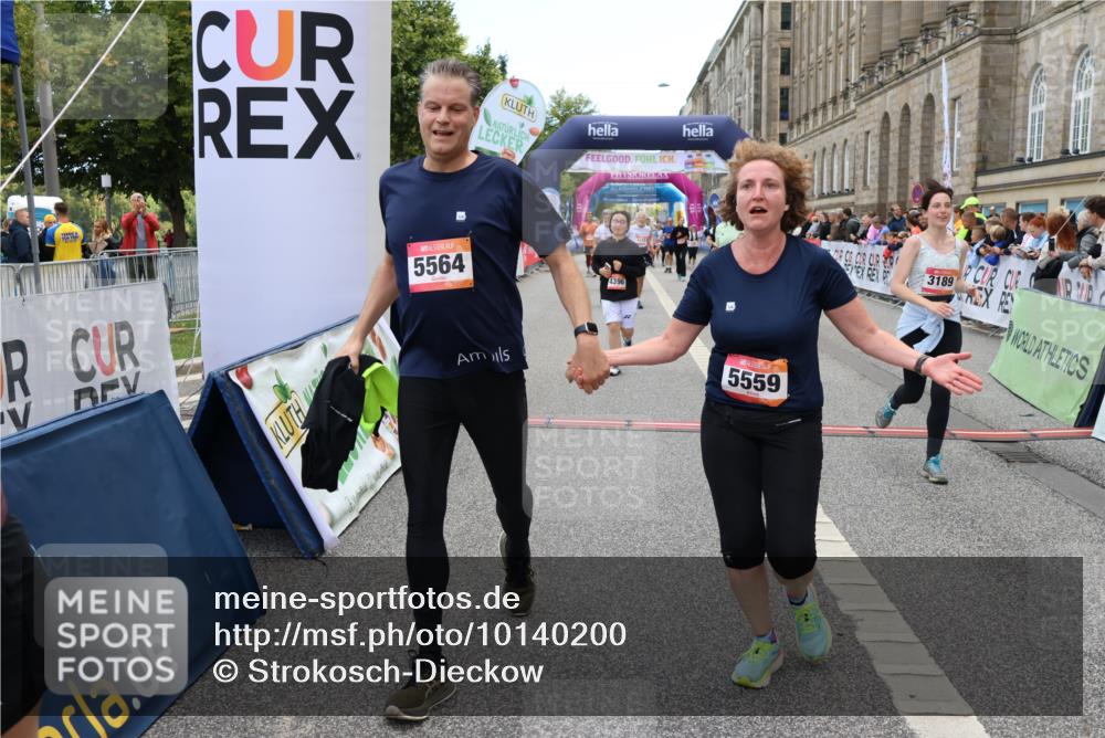 06.09.2026 - CURREX Alsterlauf Strokosch-Dieckow http://msf.ph/oto/10140200 06.09.2026 10:16:20 Ziel 2019, 2614, 2881, 2884, 2910, 3189, 3867, 4314, 4315, 4366, 4396, 4455, 5425, 5559, 5564, 5787 meine-sportfotos.de