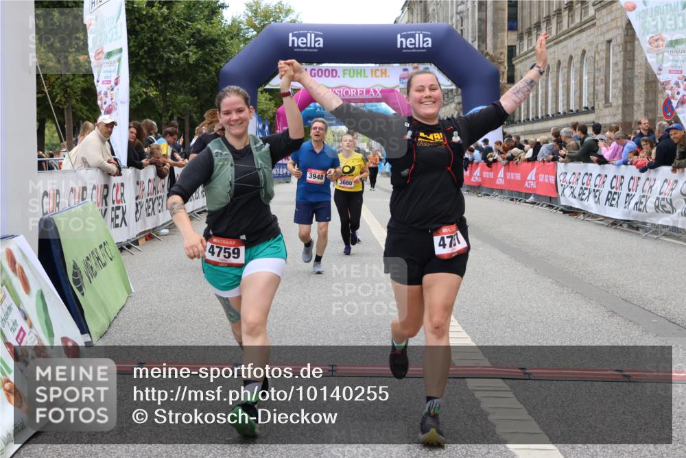 06.09.2026 - CURREX Alsterlauf Strokosch-Dieckow http://msf.ph/oto/10140255 06.09.2026 10:17:48 Ziel 2070, 2795, 3680, 3797, 3823, 3948, 4757, 4759, 5177 meine-sportfotos.de
