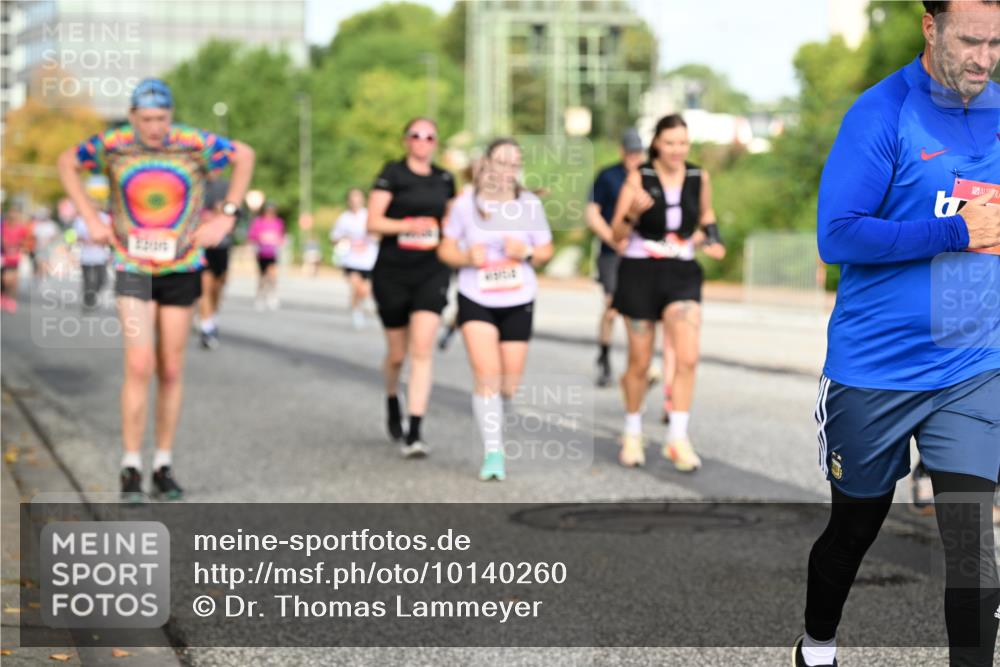 06.09.2026 - CURREX Alsterlauf Dr. Thomas Lammeyer http://msf.ph/oto/10140260 06.09.2026 10:08:00 Laufen  meine-sportfotos.de