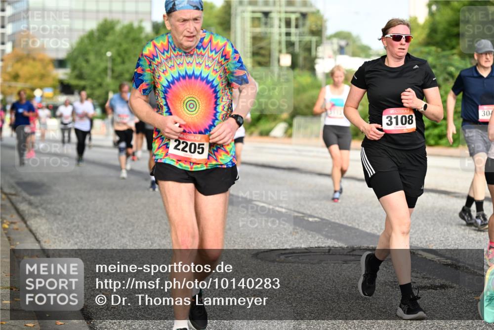 06.09.2026 - CURREX Alsterlauf Dr. Thomas Lammeyer http://msf.ph/oto/10140283 06.09.2026 10:08:02 Laufen 2205, 3108, 30 meine-sportfotos.de
