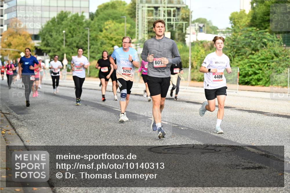 06.09.2026 - CURREX Alsterlauf Dr. Thomas Lammeyer http://msf.ph/oto/10140313 06.09.2026 10:08:05 Laufen 3557, 5292, 10, 601, 4409 meine-sportfotos.de