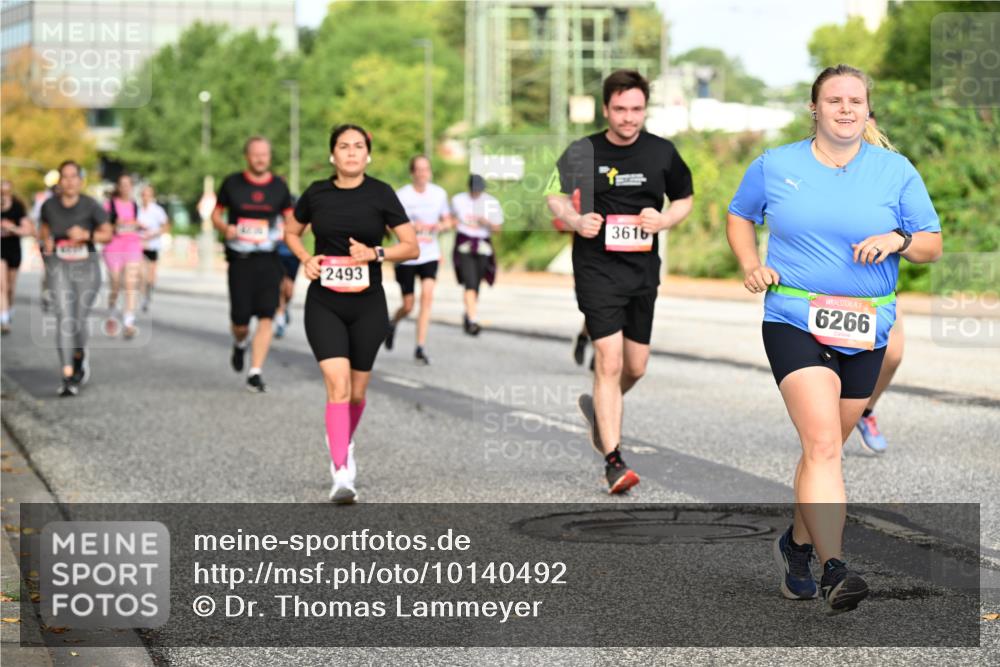 06.09.2026 - CURREX Alsterlauf Dr. Thomas Lammeyer http://msf.ph/oto/10140492 06.09.2026 10:08:26 Laufen 2493, 3616, 6266 meine-sportfotos.de