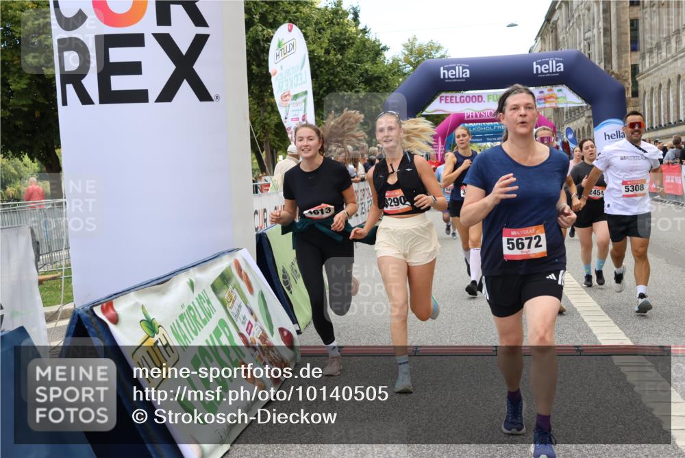 06.09.2026 - CURREX Alsterlauf Strokosch-Dieckow http://msf.ph/oto/10140505 06.09.2026 10:16:43 Ziel 2328, 2454, 2578, 2736, 2859, 3167, 3290, 3330, 3508, 3509, 3645, 4123, 4220, 4353, 4613, 5307, 5308, 5672, 5859, 8283 meine-sportfotos.de