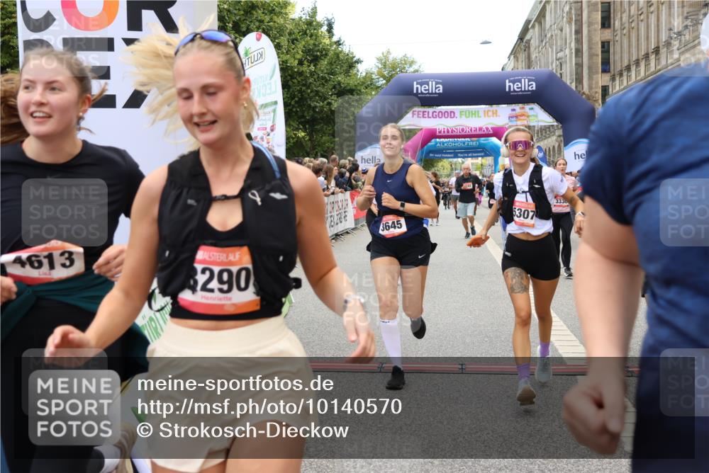 06.09.2026 - CURREX Alsterlauf Strokosch-Dieckow http://msf.ph/oto/10140570 06.09.2026 10:16:44 Ziel 2328, 2454, 2578, 2736, 2859, 3167, 3290, 3330, 3633, 3645, 4123, 4220, 4353, 4613, 5307, 5308, 5672, 5859, 8283 meine-sportfotos.de