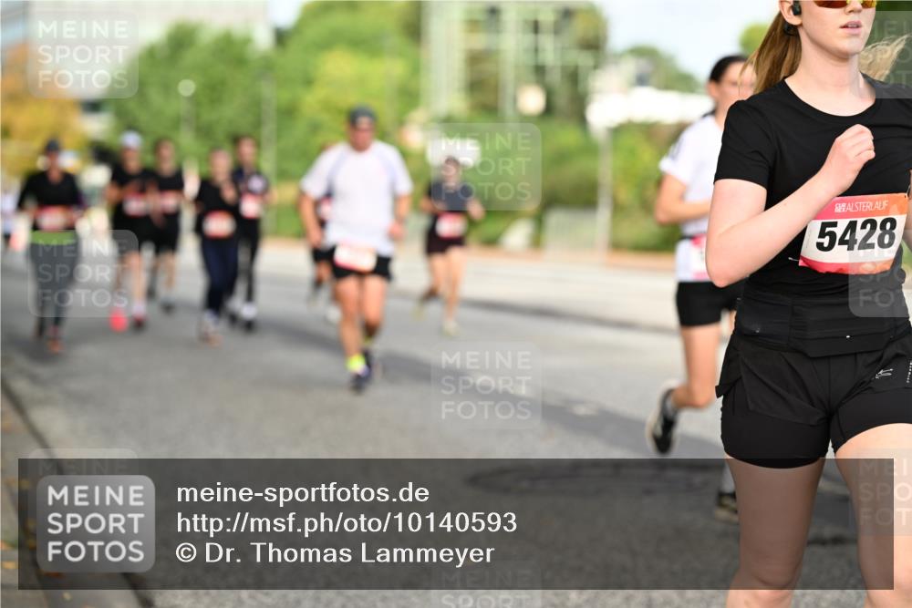06.09.2026 - CURREX Alsterlauf Dr. Thomas Lammeyer http://msf.ph/oto/10140593 06.09.2026 10:08:37 Laufen 5428 meine-sportfotos.de