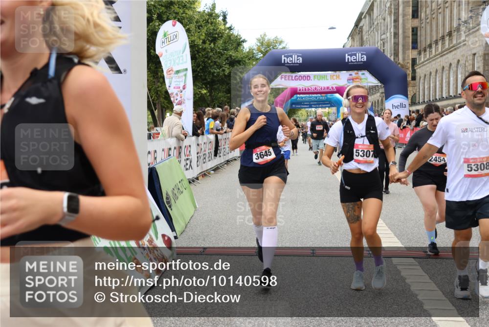 06.09.2026 - CURREX Alsterlauf Strokosch-Dieckow http://msf.ph/oto/10140598 06.09.2026 10:16:44 Ziel 2328, 2454, 2578, 2736, 2859, 3167, 3290, 3330, 3633, 3645, 4123, 4220, 4353, 4613, 5307, 5308, 5672, 5859, 8283 meine-sportfotos.de