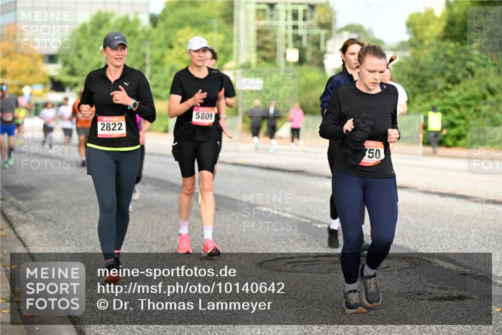 06.09.2026 - CURREX Alsterlauf Dr. Thomas Lammeyer http://msf.ph/oto/10140642 06.09.2026 10:08:42 Laufen 5809, 2822, 50 meine-sportfotos.de