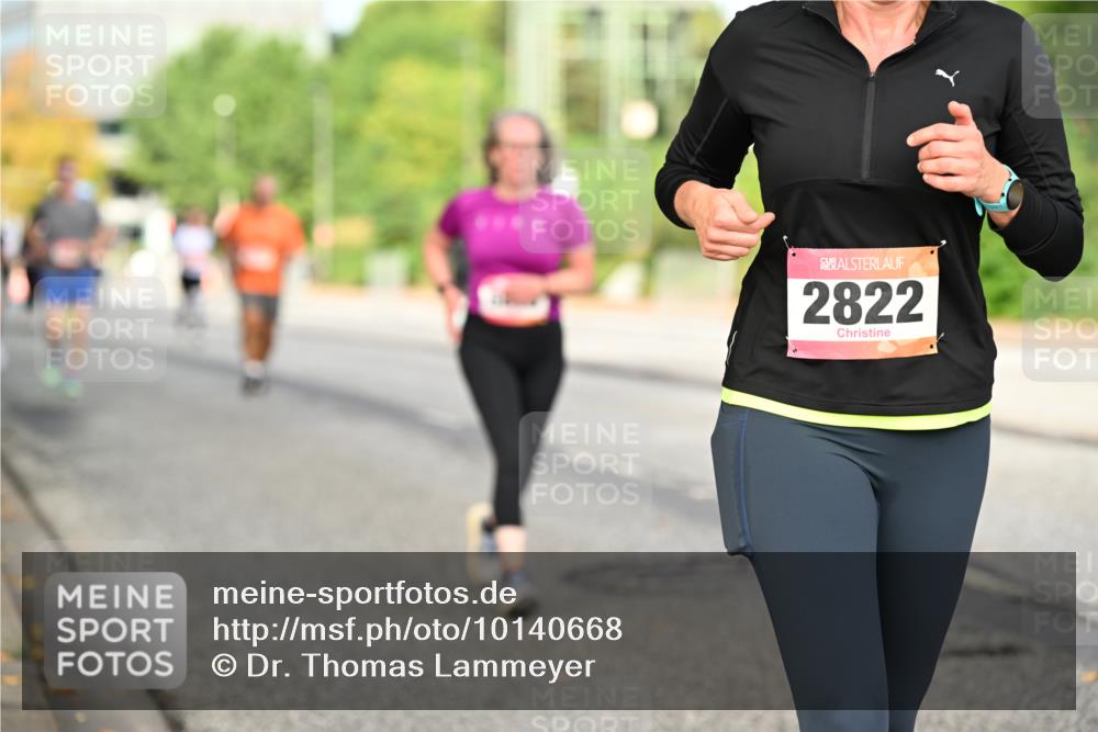 06.09.2026 - CURREX Alsterlauf Dr. Thomas Lammeyer http://msf.ph/oto/10140668 06.09.2026 10:08:45 Laufen 2822 meine-sportfotos.de