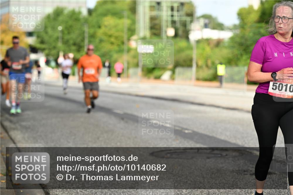 06.09.2026 - CURREX Alsterlauf Dr. Thomas Lammeyer http://msf.ph/oto/10140682 06.09.2026 10:08:47 Laufen 5010 meine-sportfotos.de