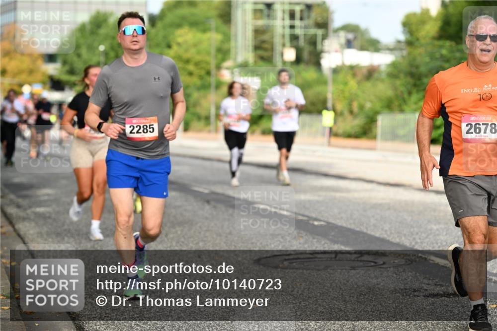 06.09.2026 - CURREX Alsterlauf Dr. Thomas Lammeyer http://msf.ph/oto/10140723 06.09.2026 10:08:52 Laufen 2285, 2678 meine-sportfotos.de